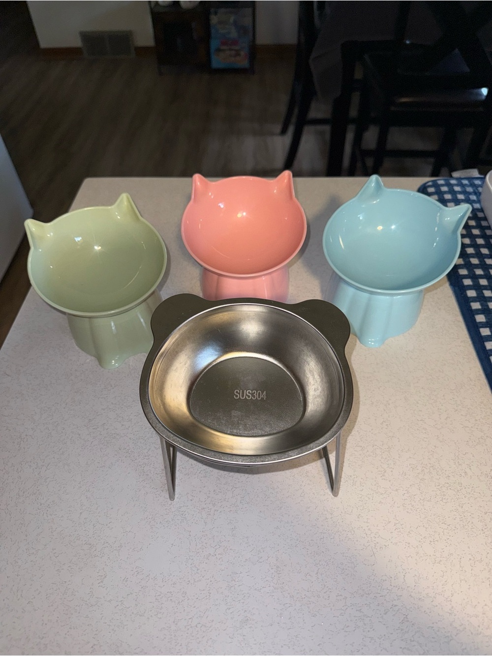 One Stainless Steel Cat Dish & Three Pastel Cat Dish - Pink, Blue, Green